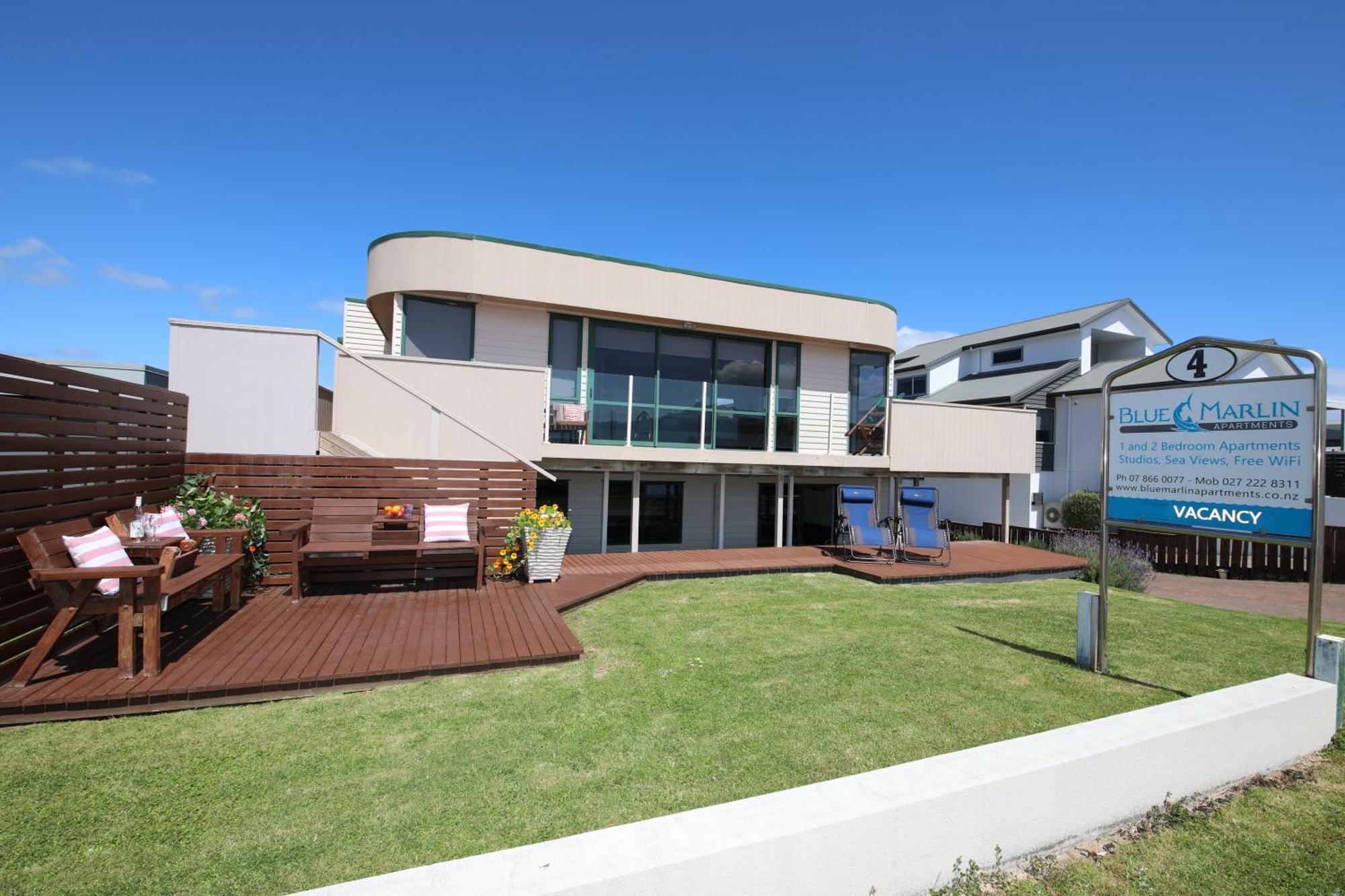Blue Marlin Apartments Whitianga Exterior foto