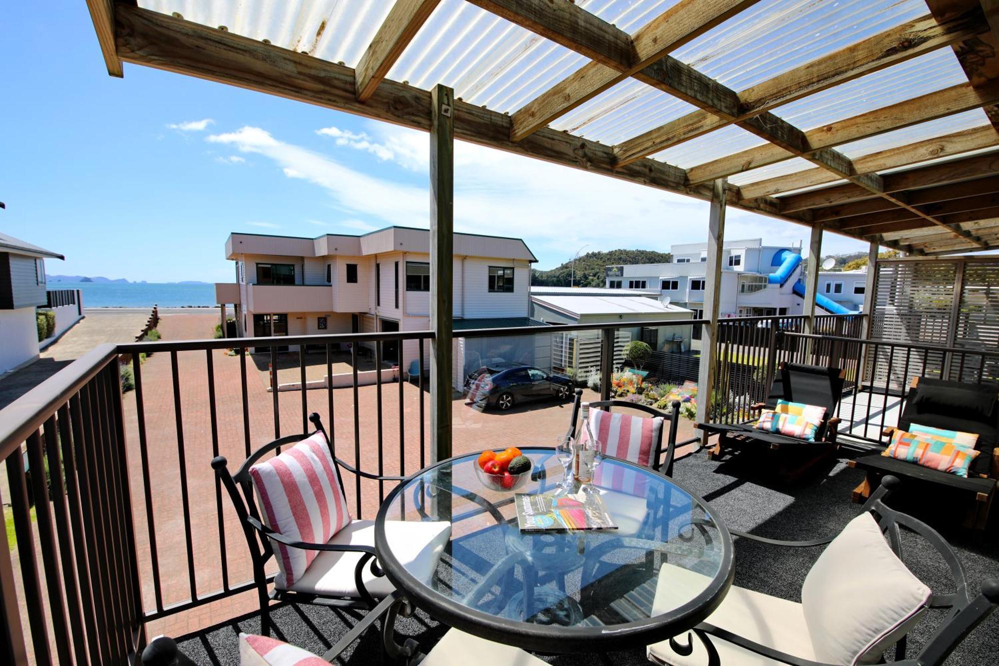 Blue Marlin Apartments Whitianga Exterior foto