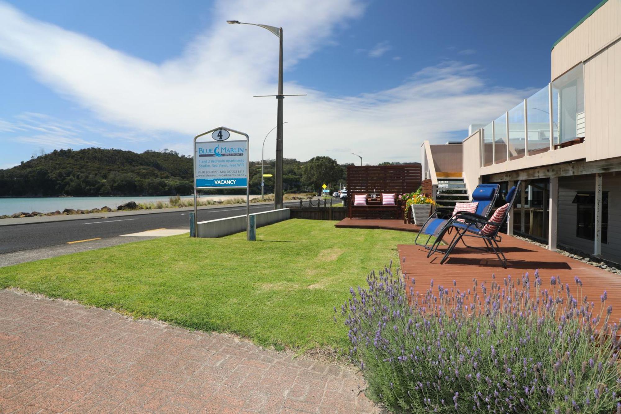 Blue Marlin Apartments Whitianga Exterior foto