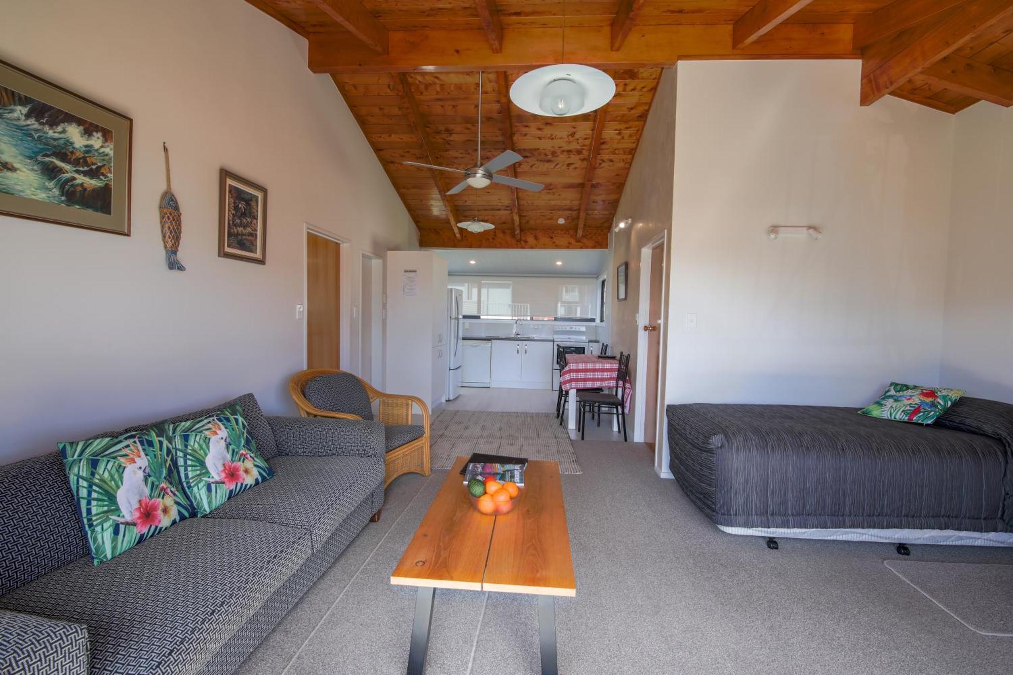 Blue Marlin Apartments Whitianga Exterior foto
